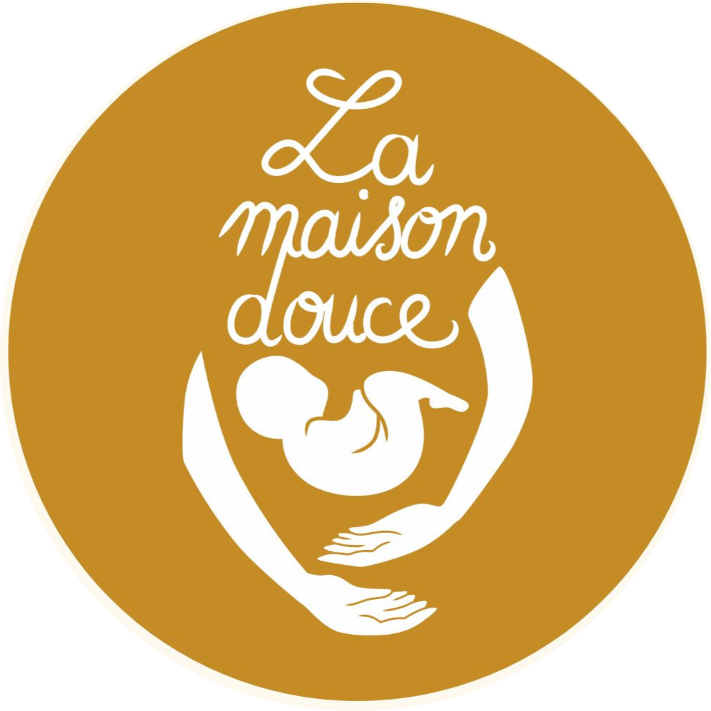 Clémentine Corjon Lajus La Maison Douce grossesse femme enceinte future maman prénatal postnatal massage yoga haptonomie revécu de naissance accompagnement du bébé par le jeu dans ses compétences et son développement cercles mamans- bébés ateliers parents-bébés ateliers se préparer au postnatal rebozo resserrage du bassin bébé nourrisson enfant foetus cours yoga danse gym bien-être entretien corporel relaxation respiration étirement méditation activité physique sport santé souplesse soin Finistère 29 Quimper Plonéour Lanvern Guilvinec Pays Bigouden cours particuliers massage détente ventre dos jambes circulation drainage haptonomie accompagnement à la naissance et à l'accouchement préparation à la naissance préparation à l'accouchement haptothérapie haptothérapeute haptonome maman papa coparent bébé